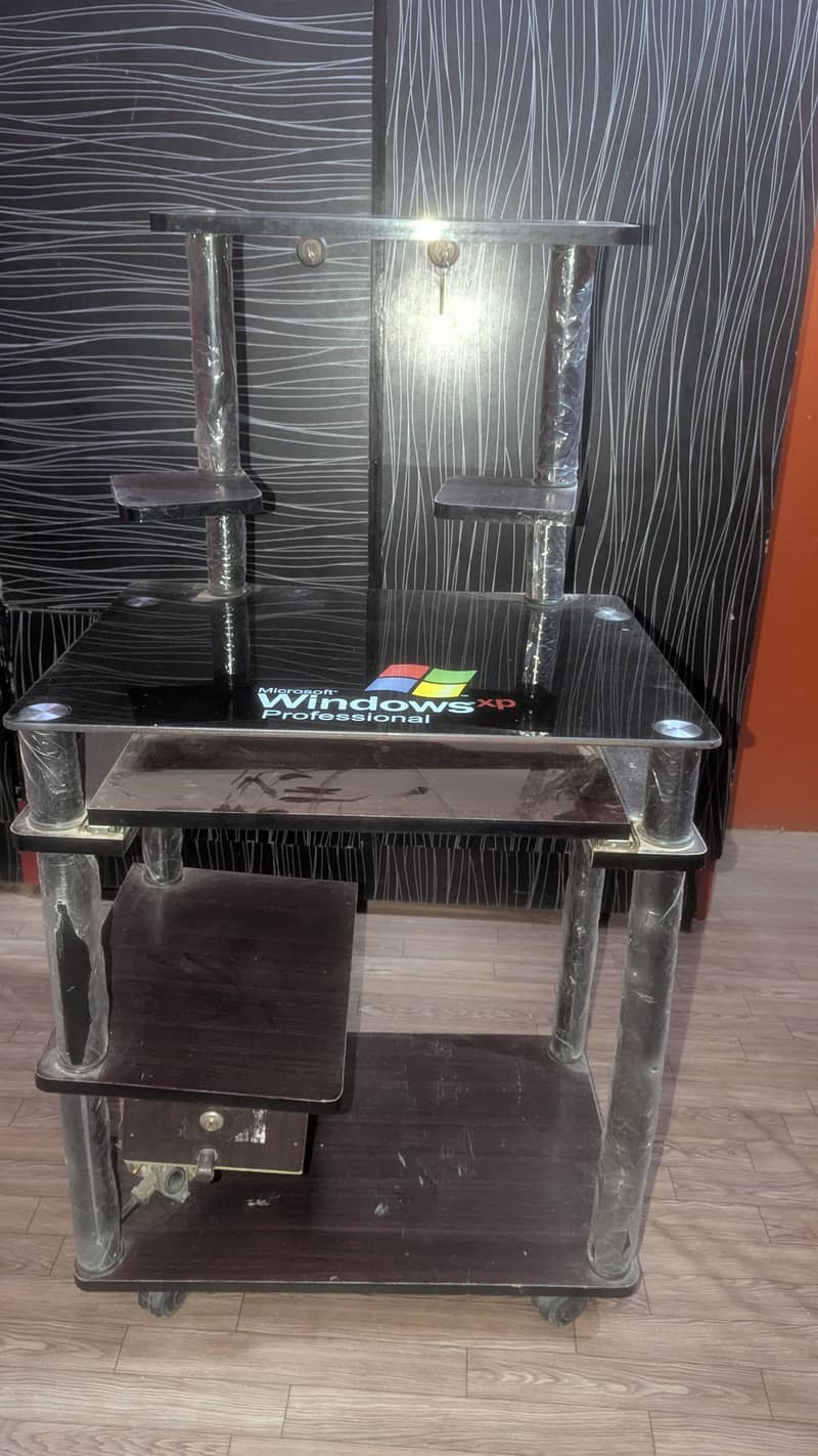 computer table 2