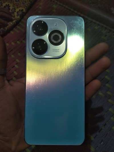 Infinix Smart 8 Pro