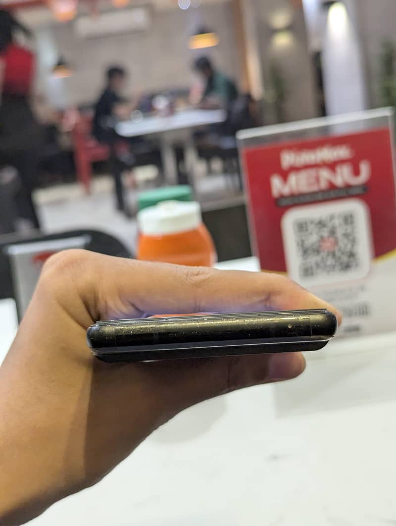Google Pixel 6 4