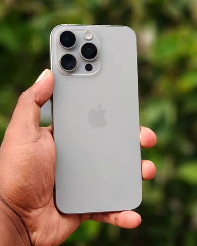 Apple iPhone 15 Pro Max