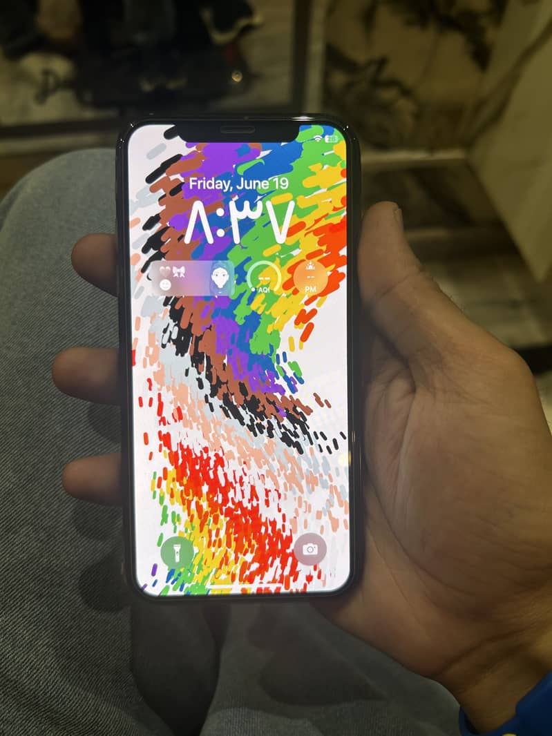 Apple iPhone X 5