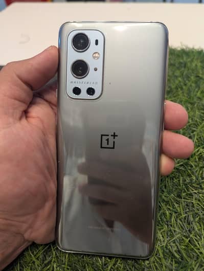 One Plus 9 Pro