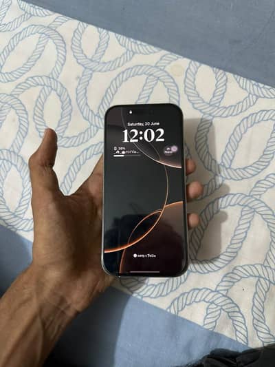 Apple iPhone 16 Pro