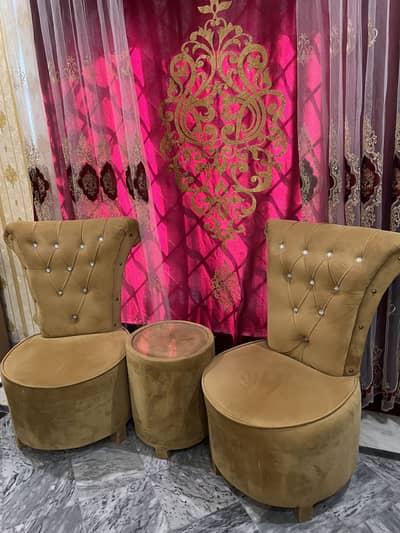 Coffe chairs with table