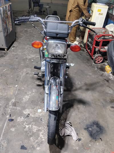 Honda 125 2017 03219599697