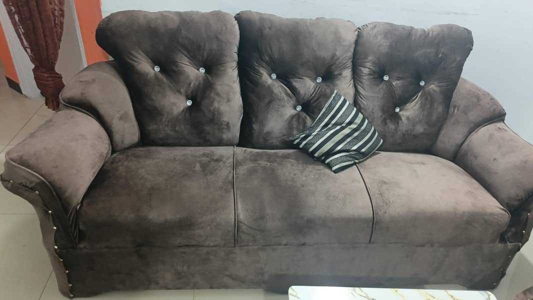 8 sofa sets 1