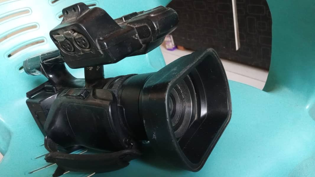 Video camera 3