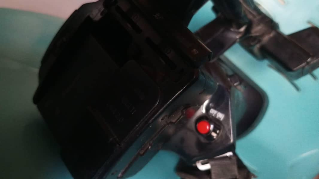 Video camera 4