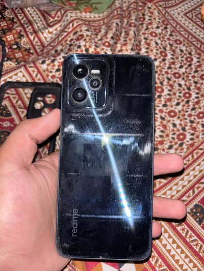 Realme C35
