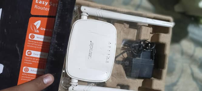 Tenda N301 Wireless N300 WiFi Router Dual Antenna