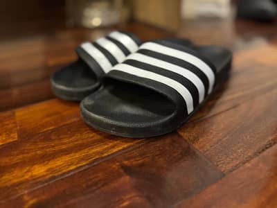 Adilette Aqua Slides