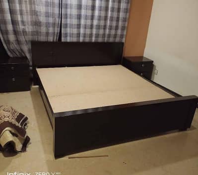Branded Double Bed/Single Bed Side Table/Dressing/King size Bed