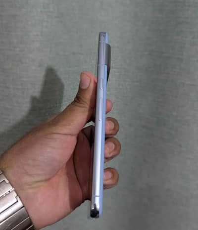 Google Pixel 8 Pro lush condition contact with 03042238803