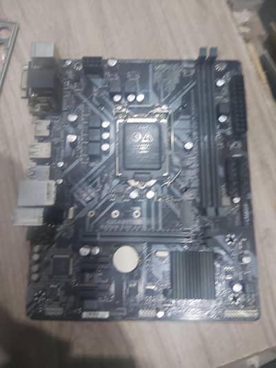 8th gen and 9th gen Motherboard Gigabyte H310m s2h