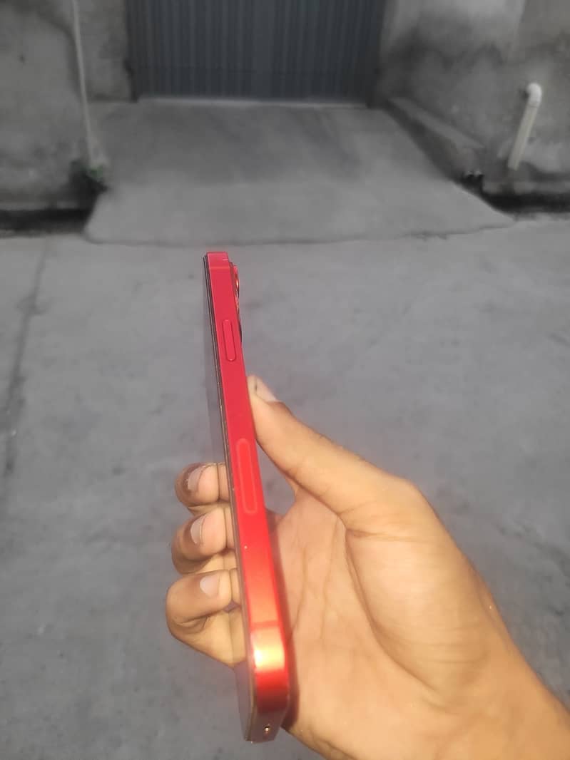 iPhone 14 Plus 2