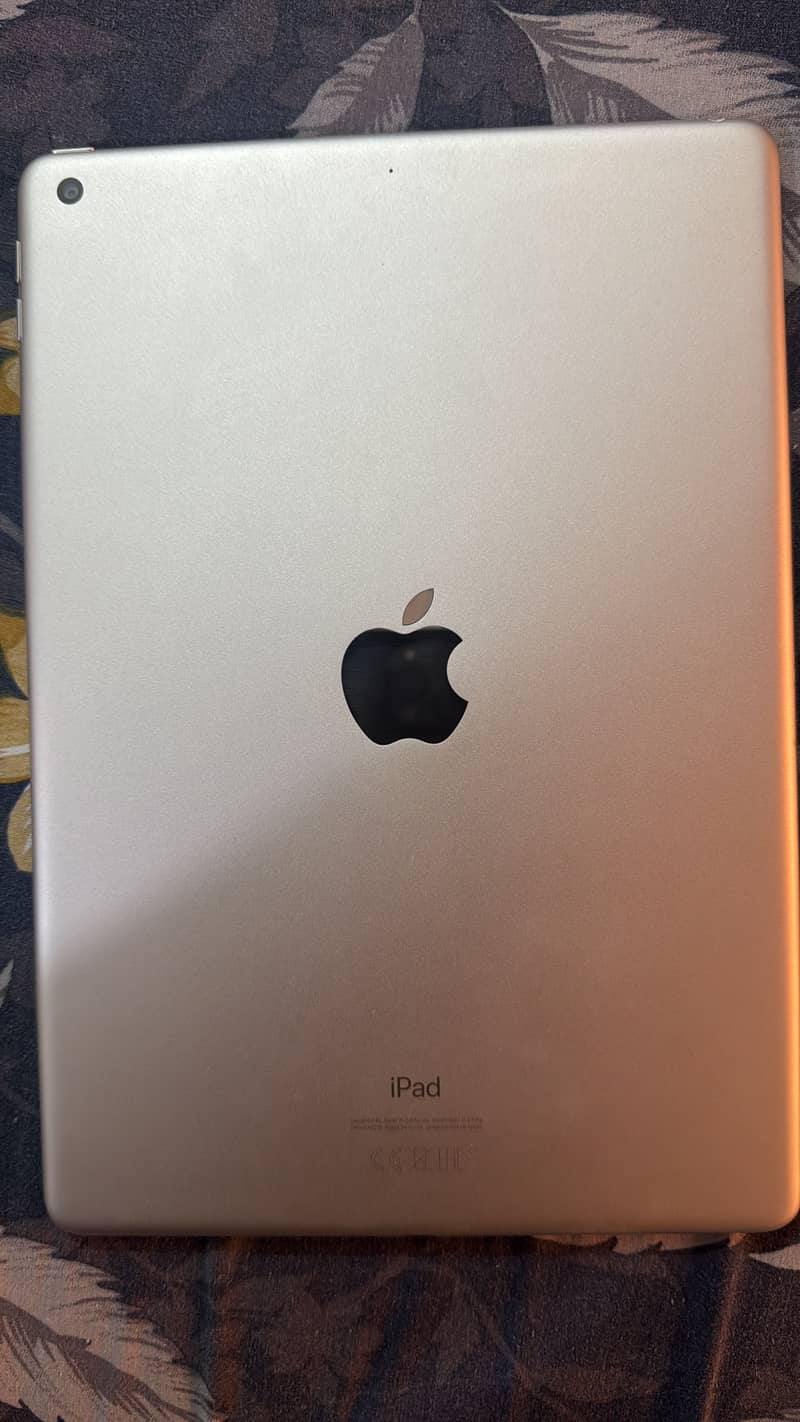 Apple ipad 8th generation 0