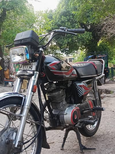Honda cg125