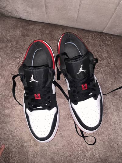 Original Nike Air Jordan 1 Low UK 7.5 EU 42