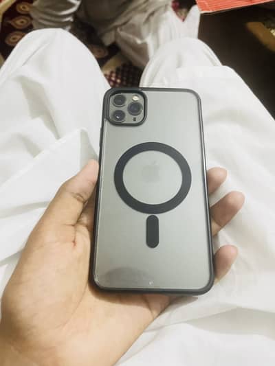 iPhone 11 Pro Max 256gb 77bh pta approved