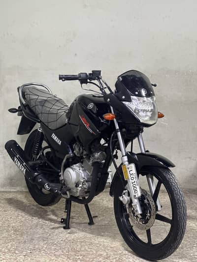 Yamaha ybr125cc 2019 model ( low millage )