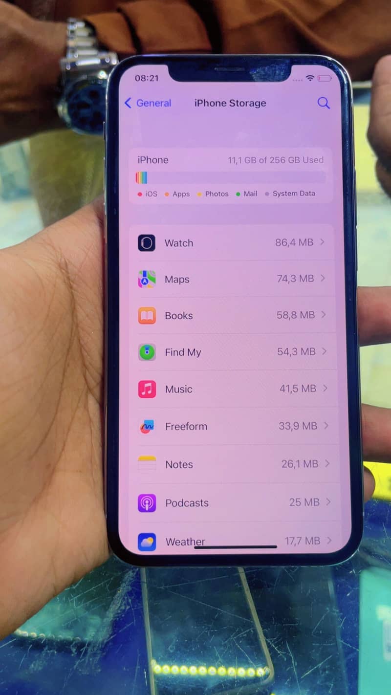 Apple iPhone X 3