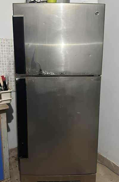 Pel refrigerator fridge for sale working fine