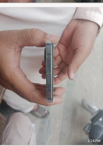 Tecno CAMON 20
