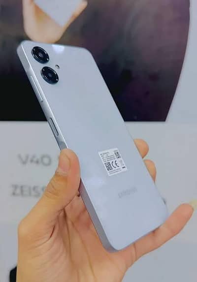 Samsung Mobile A06