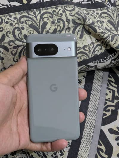 Google Pixel 8