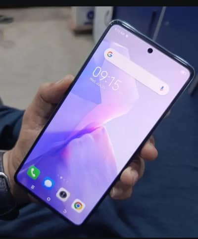 Tecno CAMON 20
