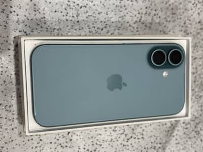 Apple iPhone 16