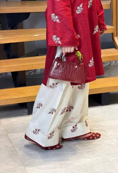 Premium Embroidered 2pc Suit