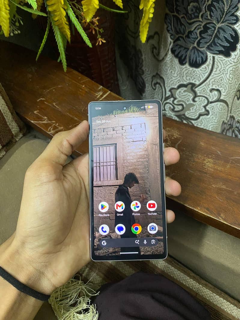 Google Pixel 7a 2