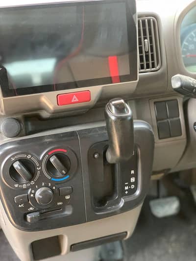Suzuki Every 2018