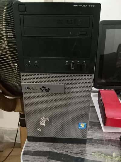 gaming PC best for playing gta5 and Forza horizon 5 check description