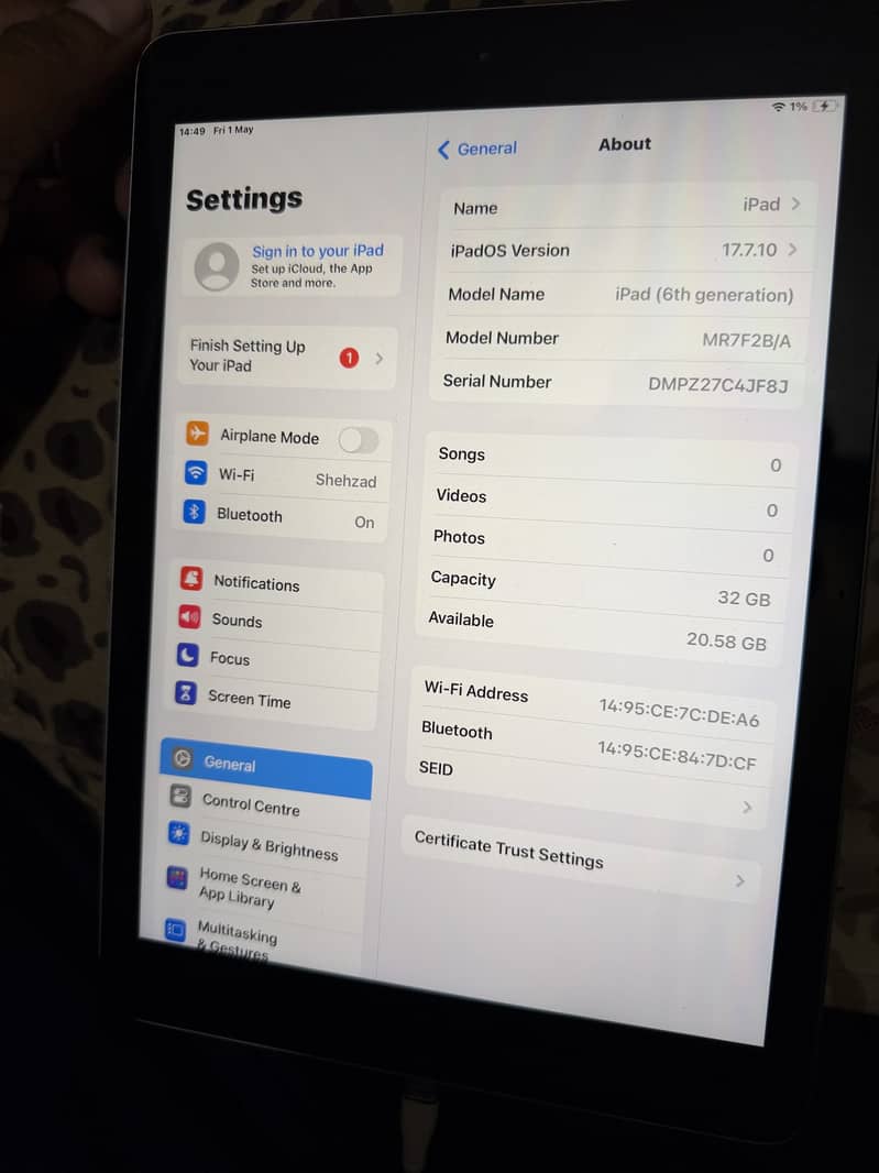 iPad 6th gen 1