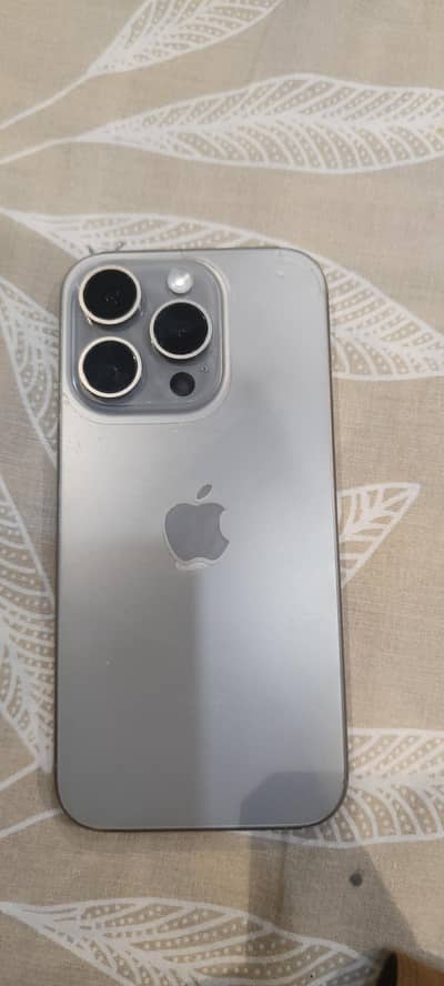 Apple iPhone 15 Pro