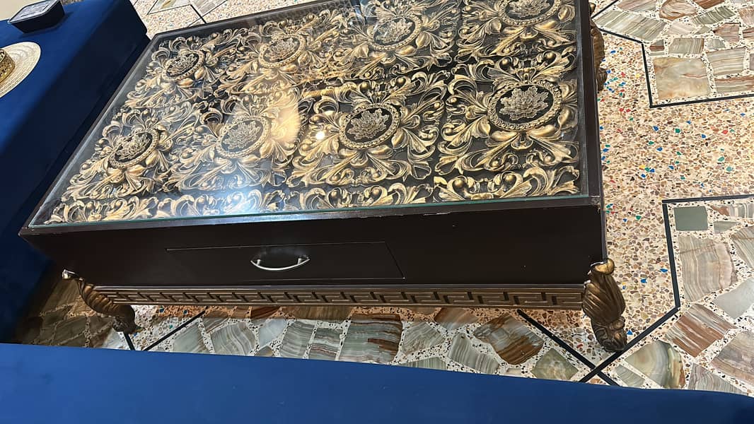 Center table 1