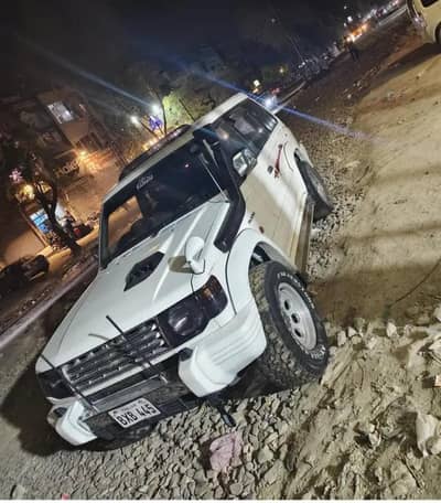 Mitsubishi Pajero 1994