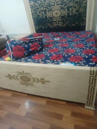 bed set urgent sale