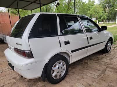 Suzuki Cultus 2013 (original)