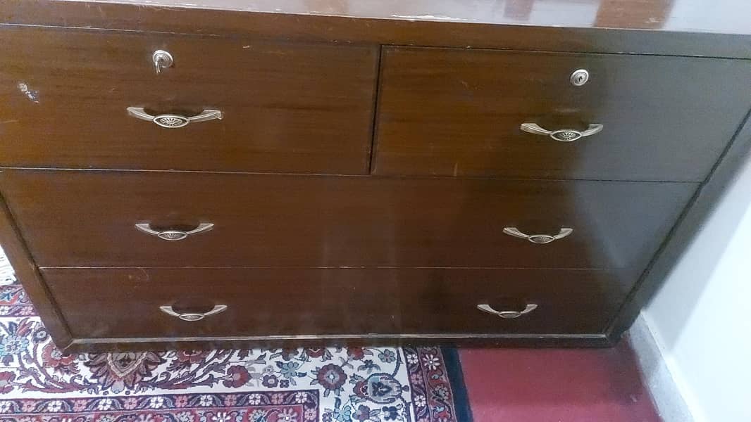 Dressing table 3