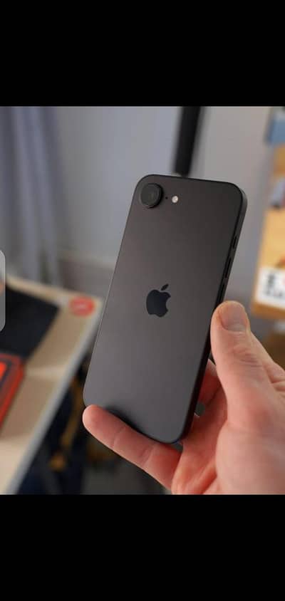 Apple iPhone 16e