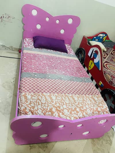2 kids bed
