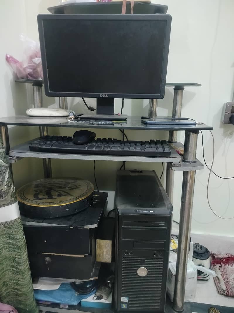 Dell computer full setup with trolley 0