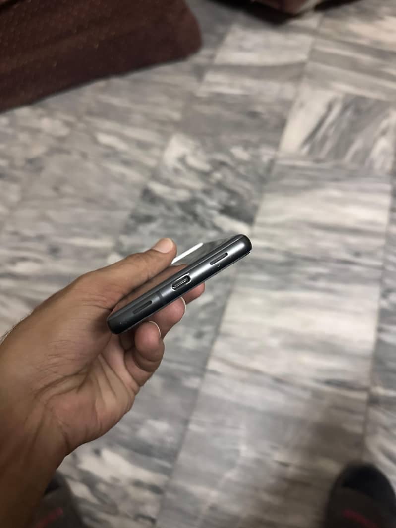 Google Pixel 7a 3