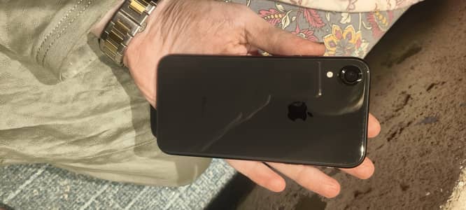 Apple iPhone XR