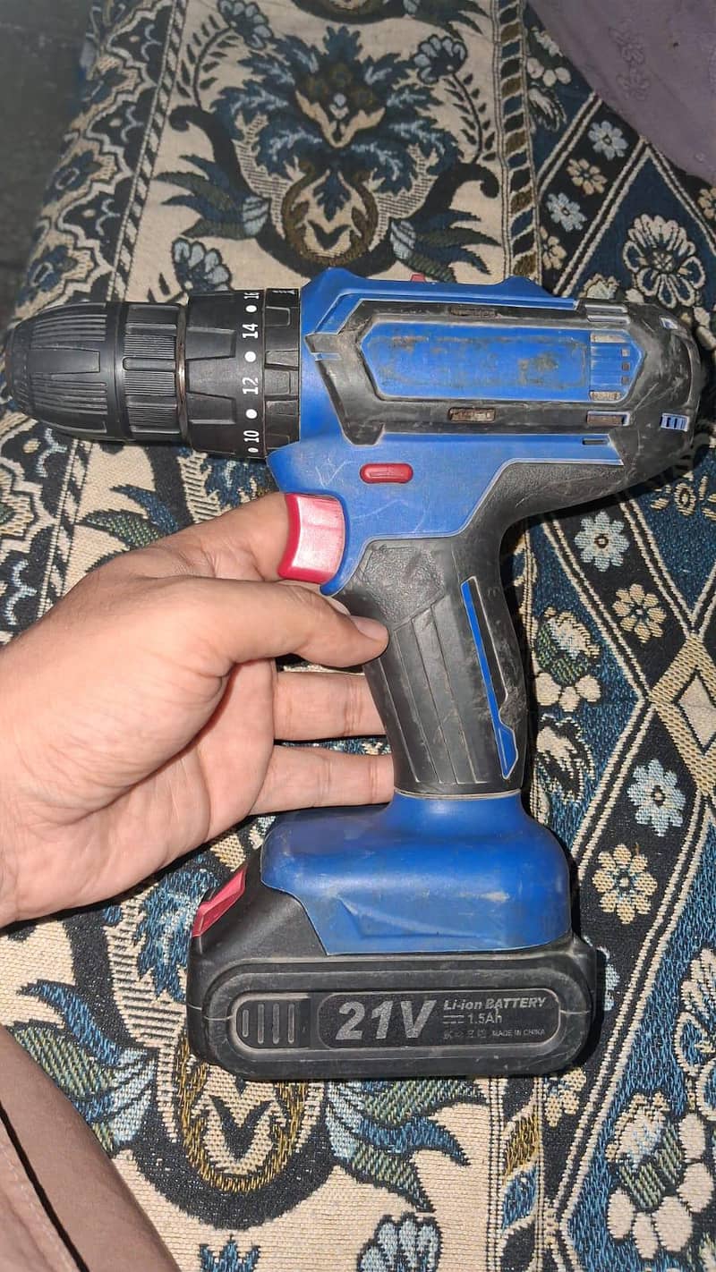 Rechargeable drill machine 1