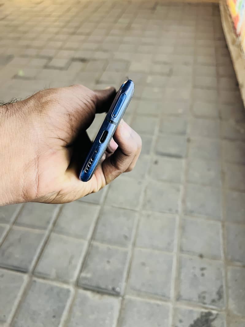 One Plus 7 Pro 4