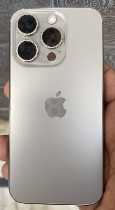 Apple iPhone 15 Pro